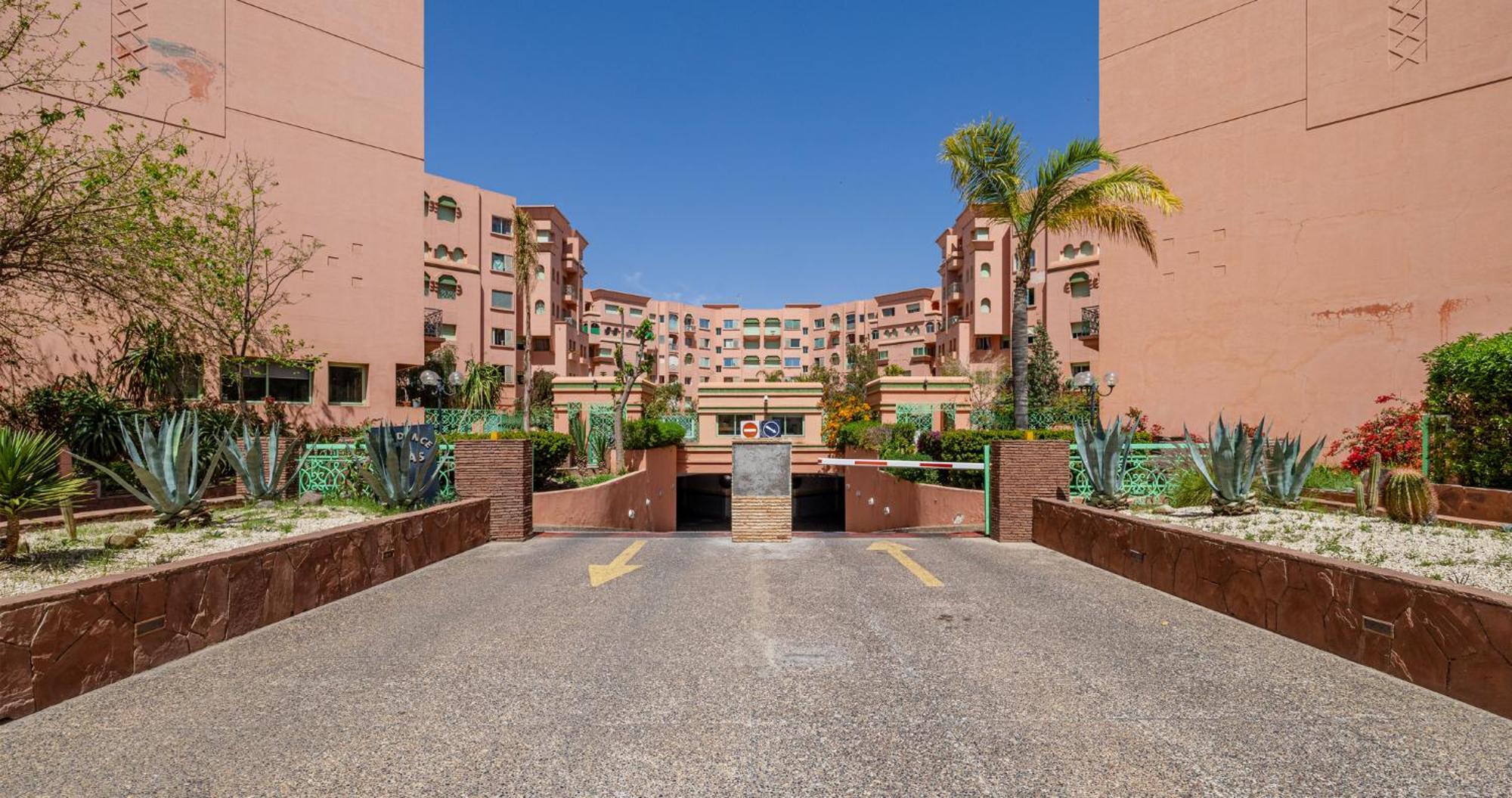 Ferienwohnung Charming 2-Bed Oasis Pool View Marrakesch Exterior foto